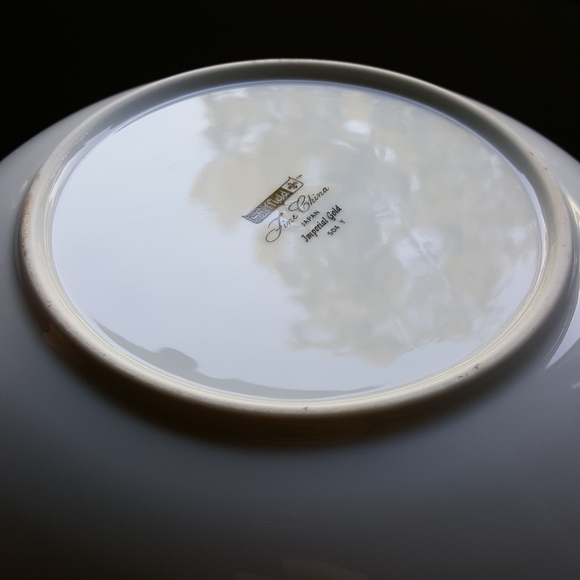 Sheffield 9" Vegetable Bowl - Imperial Gold - Picture 10 of 10